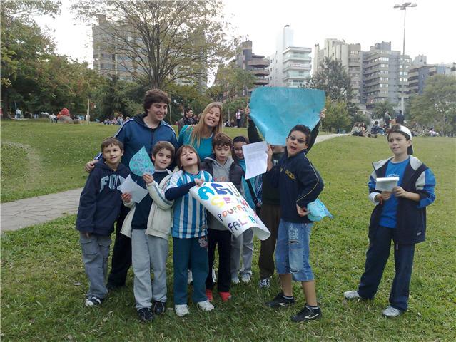 https://chazit.com/porto_alegre/../fotos/fotos_site/2009/Acao Kvutza/guibo.jpg
